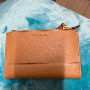 Small wallet